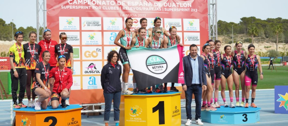 Podium-primera-femenina-2x2-FETRILaNucia